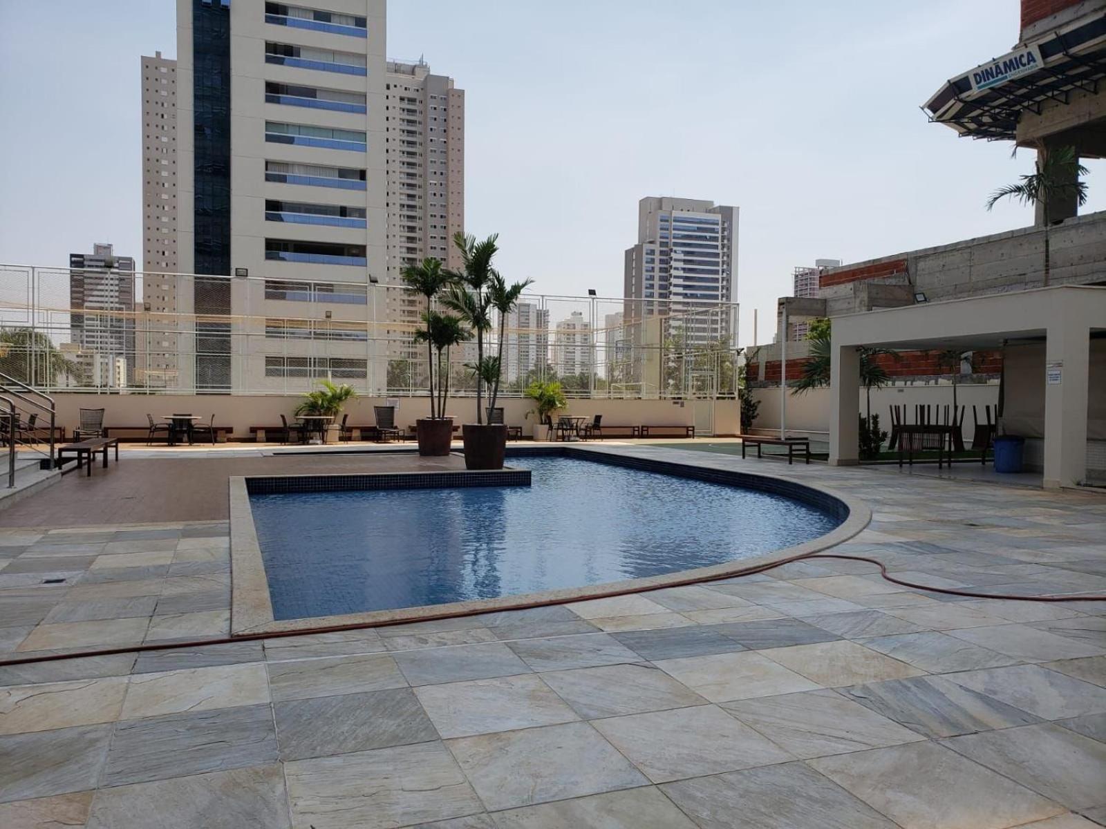 Moderno Flat Com Vista Para O Parque Vaca Brava Goiânia Exterior foto
